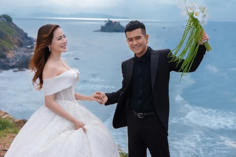 Hung Thuan cuoi anh 4