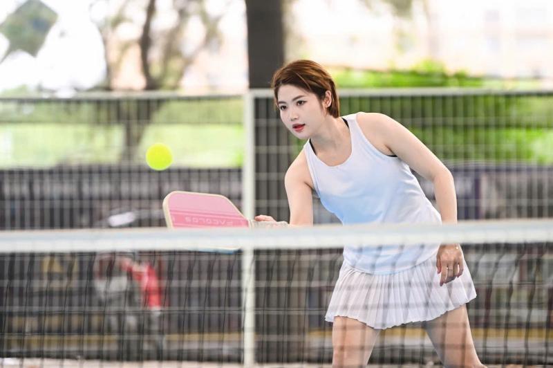 cuoc chien thuong mai Viet, Joola,  Amakirk,  Franklin,  Proton,  Selkirk, Kamito,  Facolos,  Kingtek,  Kaiwin,  Zocker,  Soxter,  hang the thao viet,  ly hoang nam,  trinh linh giang,  quang duong anh 1