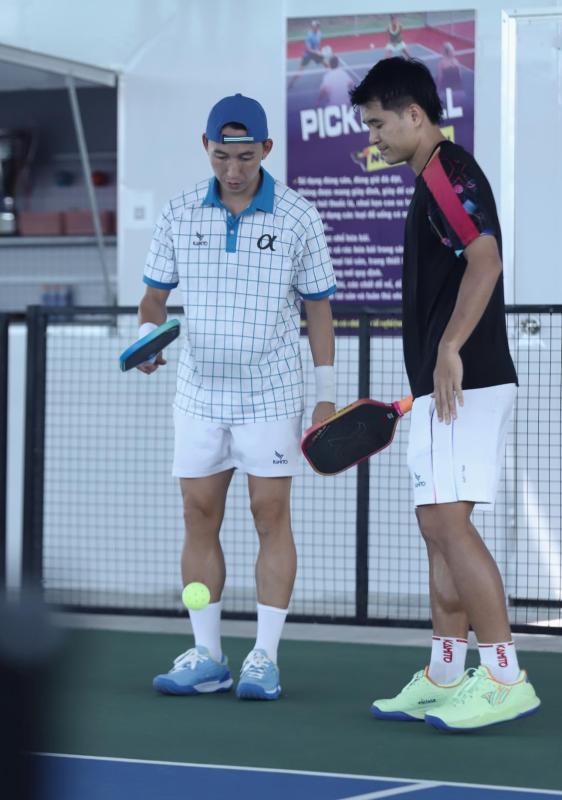 pickleball,  cau thu Viet Nam,  bong da Viet Nam,  V-League,  CLB Ha Noi,  giai pickleball, CLB bong da Ha Noi anh 6