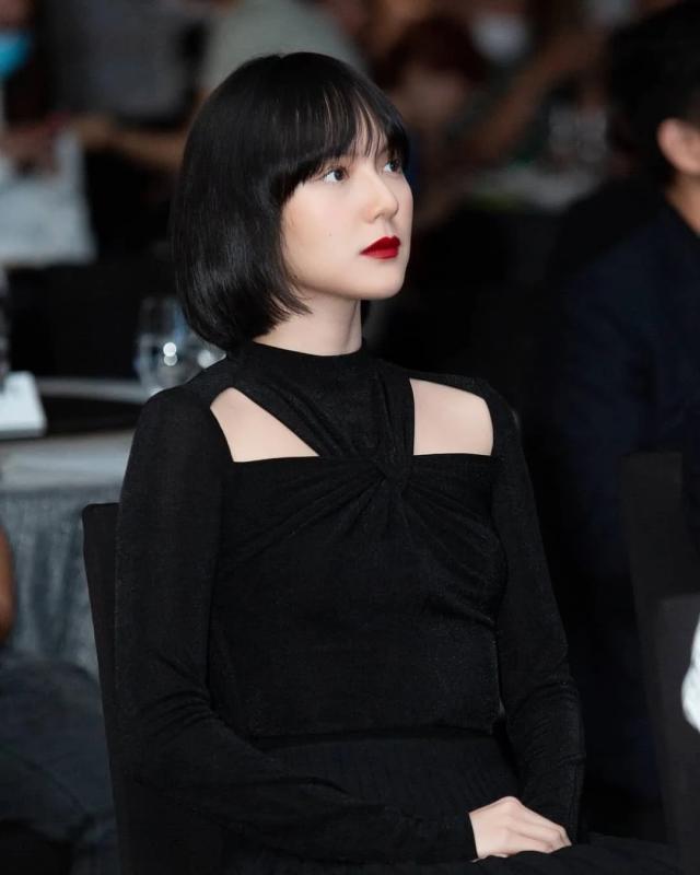Hai Tu,  Hai Tu khoa than,  Hai Tu nude,  nang tho Hai Tu, nang tho Son Tung M-TP,  Son Tung M-TP anh 11