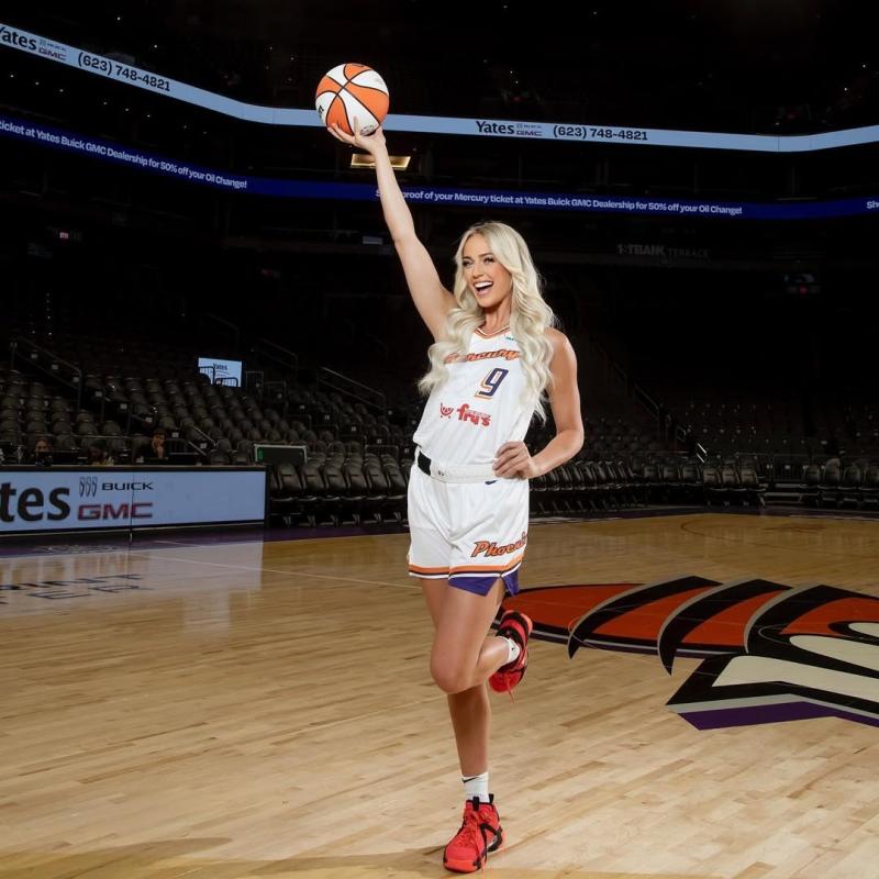 Sophie Cunningham,  Indiana Fever,  WNBA anh 1