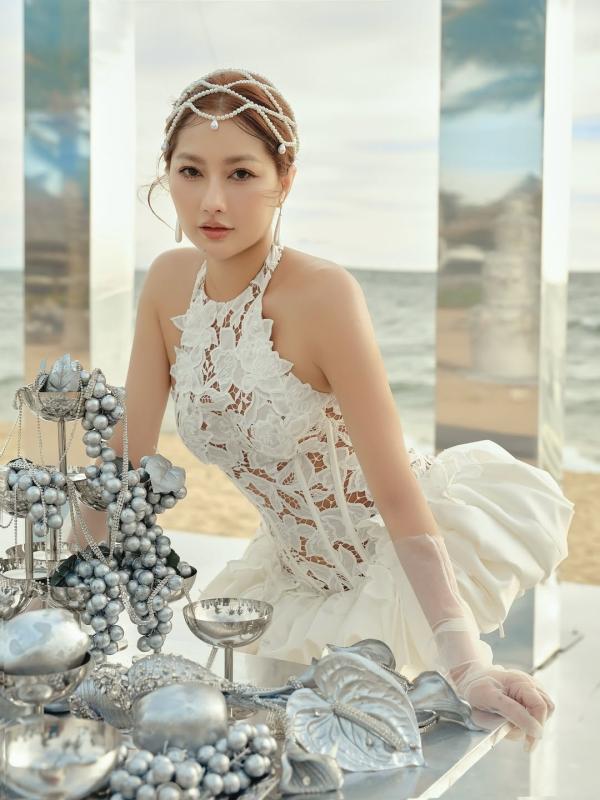 Newsfeed Rate,  Diep Le,  Diep Le cuoi,  Tam Tit,  hot girl 9X,  Ngoc Thanh Tam anh 1