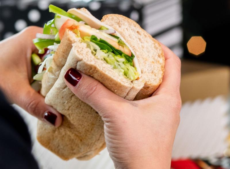 banh mi 208.000 dong anh 1