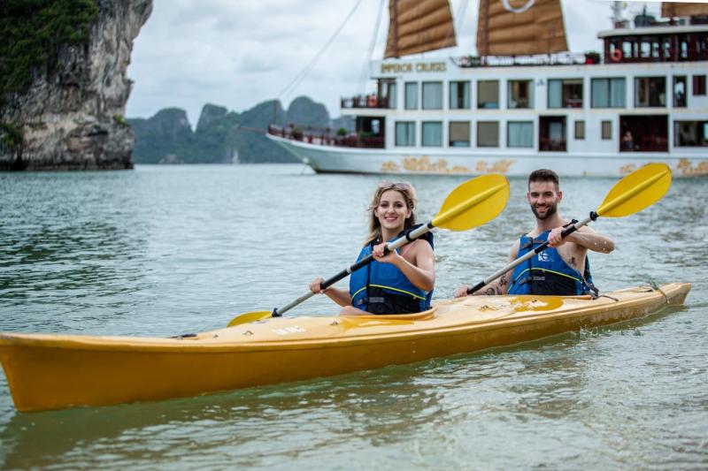 vinh Ha Long anh 2