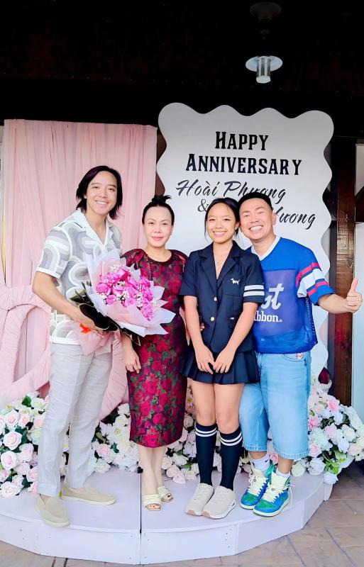 Viet Huong,  Elyza Nguyen Phuong Vy anh 2