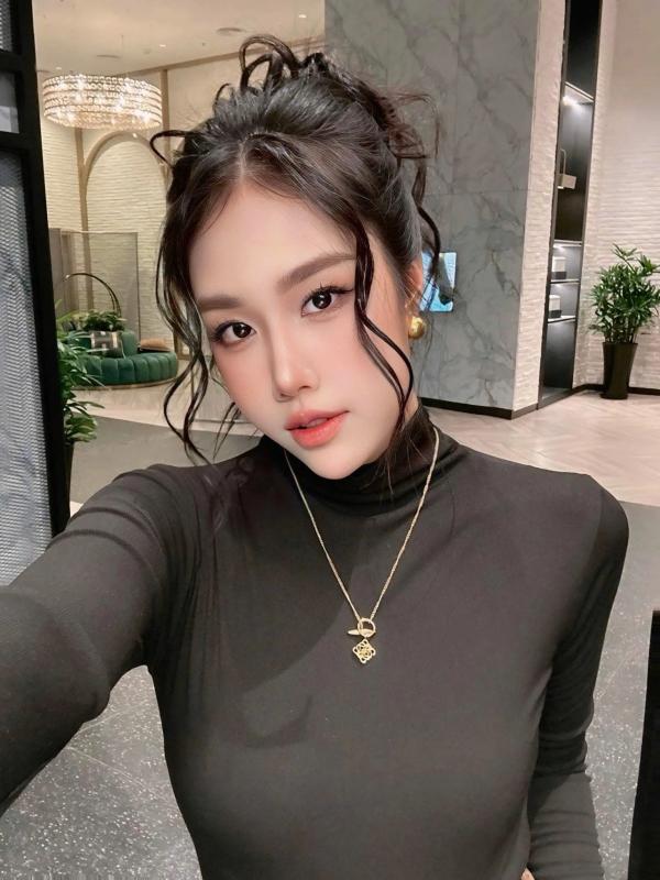 Quang Minh,  Khanh Chi anh 1