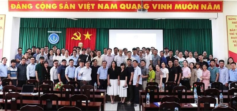 kiem dich y te anh 1