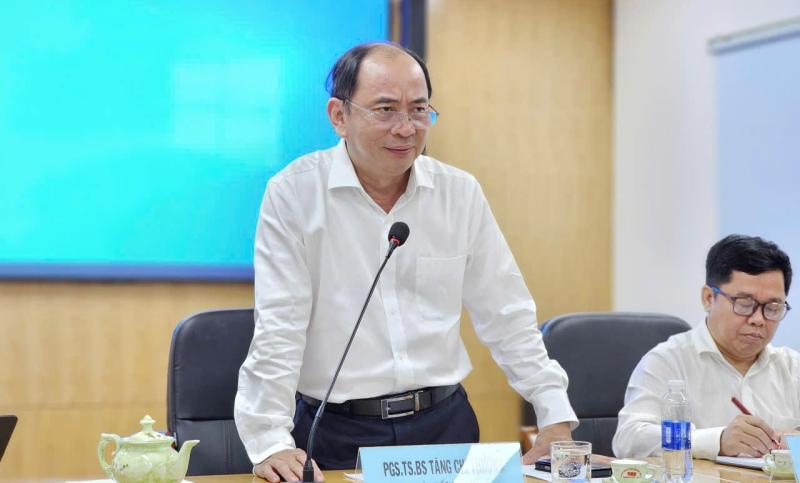 tinh trang co benh vien anh 2