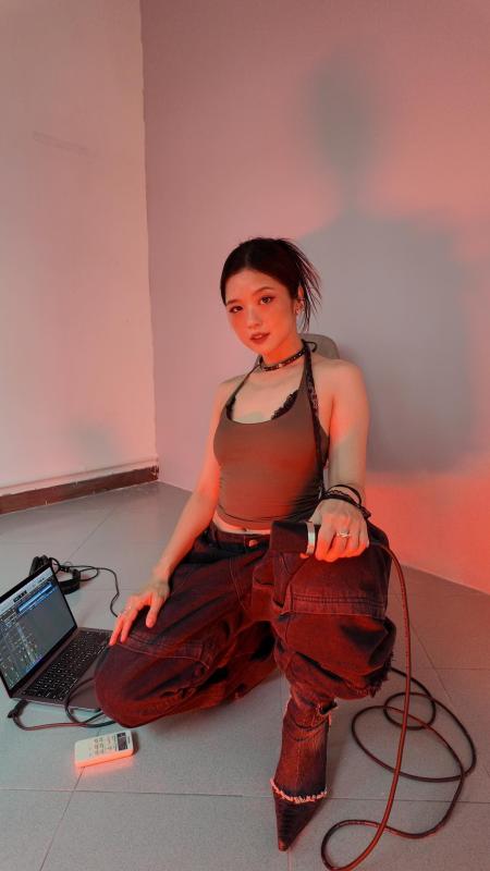 Suni Ha Linh anh 9