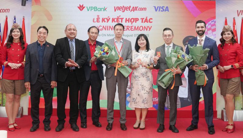 VJA anh 1