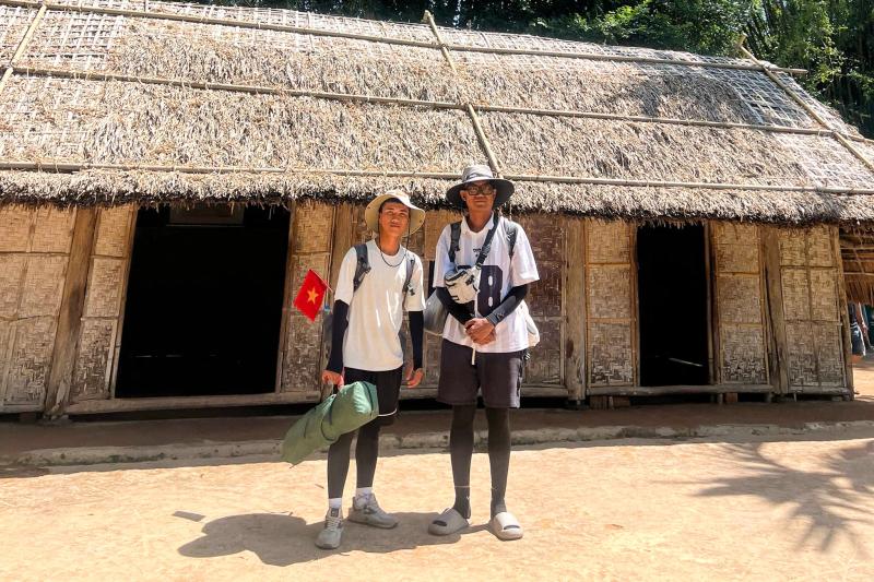 Di bo xuyen Viet anh 9