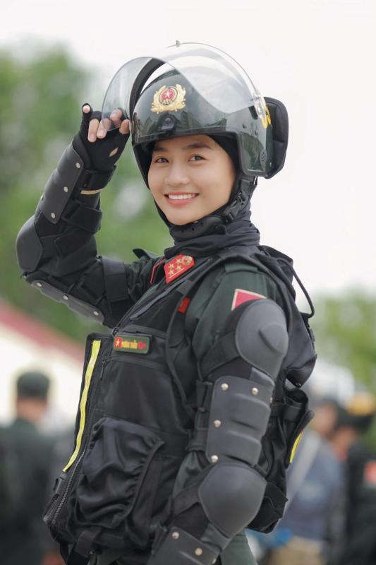 tran ap quai xe anh 3