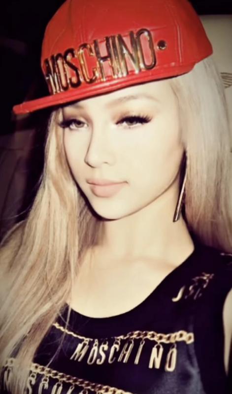 hot girl 9X,  boy pho,  girl pho,  street style,  thoi trang,  phong cach pho,  gioi tre,  phong cach an mac,  van hoa duong pho,  xu huong gioi tre,  thoi trang duong pho,  duong pho Viet Nam,  hot boy anh 4