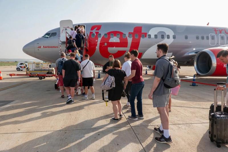 Jet2 Holiday anh 2