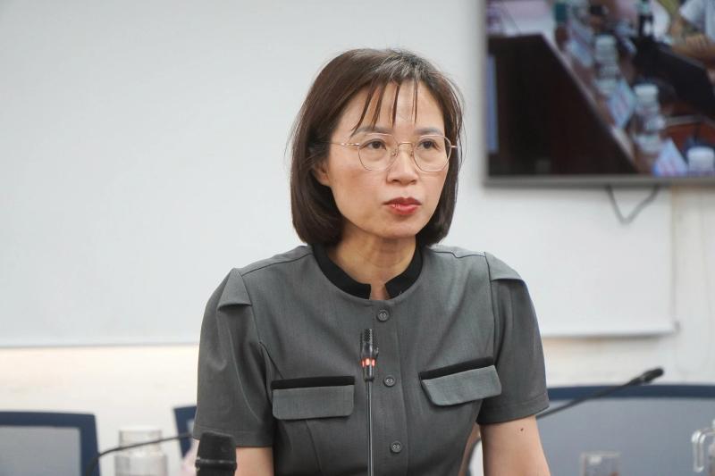 sot xuat huyet lan rong anh 2