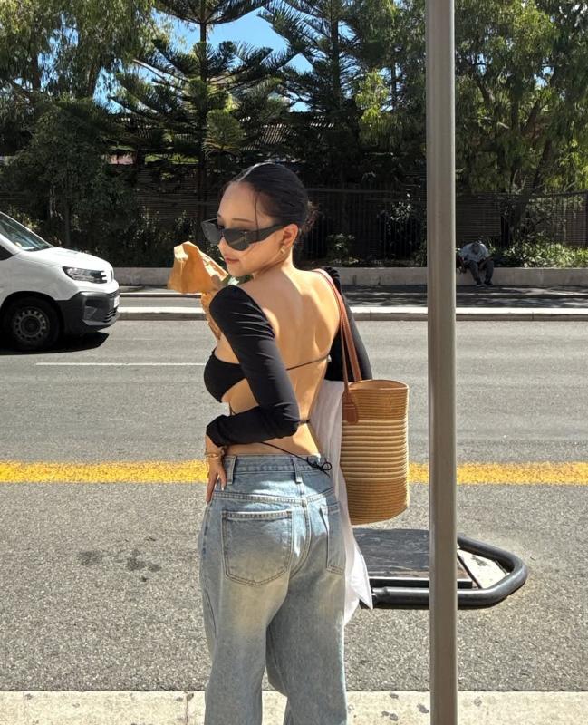 hot mom mac tao bao anh 2