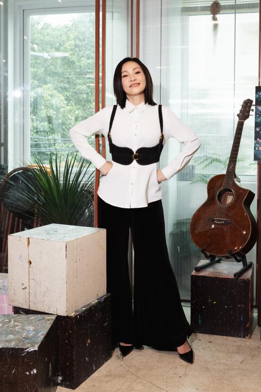 hong dao anh 3