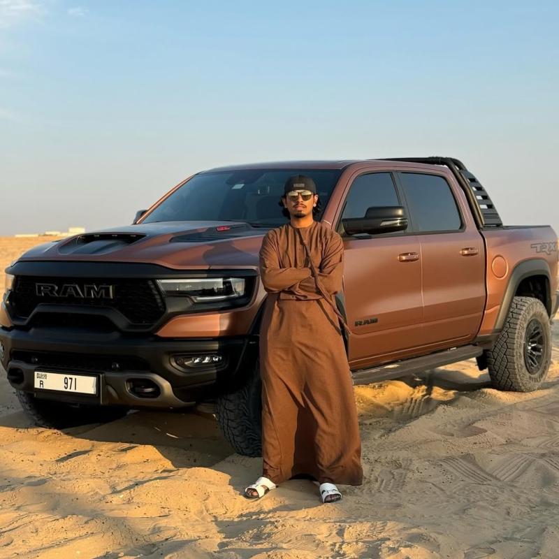 vo rich kid dubai anh 6