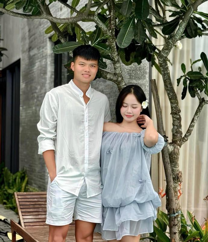 nguyen van tung cuoi anh 8