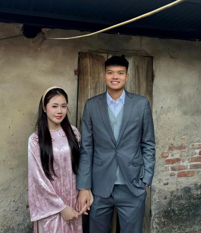 nguyen van tung cuoi anh 7