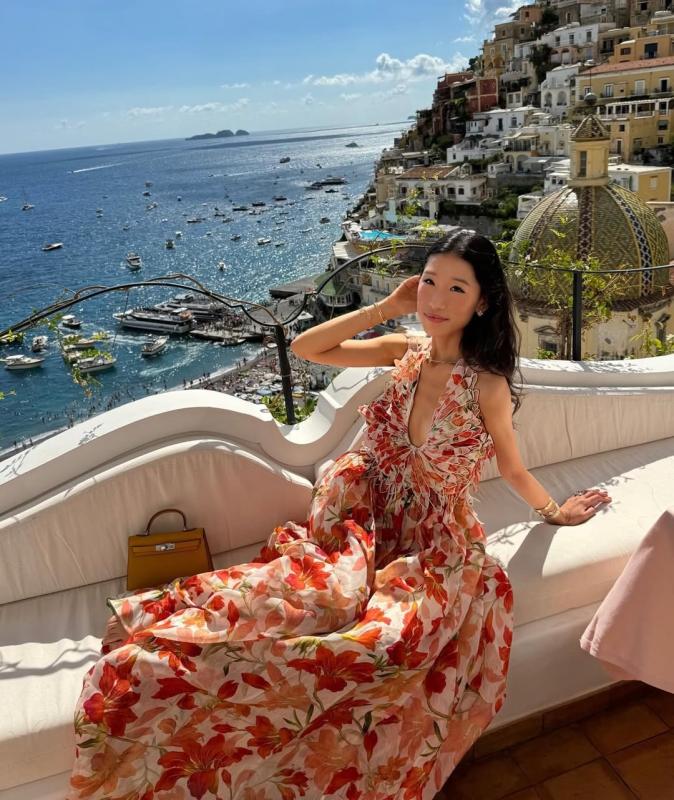 Becca Bloom,  thung lung Silicon,  tieu thu,  Becca Bloom fake anh 1