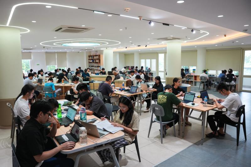 Thư viện Hà Nội, thư viện, không gian học, không gian miễn phí, mượn sách ảnh 16 Thu vien Ha Noi, thu vien, khong gian hoc, khong gian mien phi, muon sach anh 16