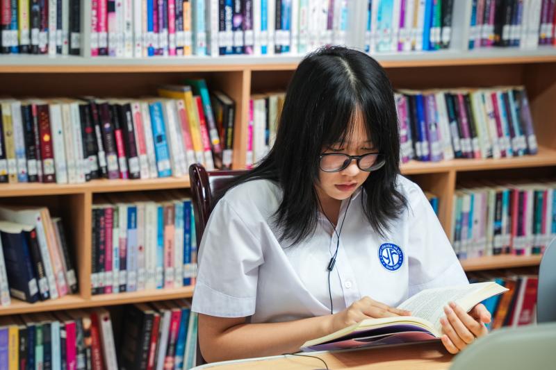 Thư viện Hà Nội, thư viện, không gian học, không gian miễn phí, mượn sách ảnh 21 Thu vien Ha Noi, thu vien, khong gian hoc, khong gian mien phi, muon sach anh 21