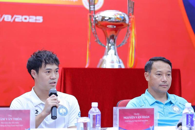 Xuan Son anh 1