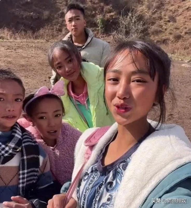 vu clip Mercedes do anh 2